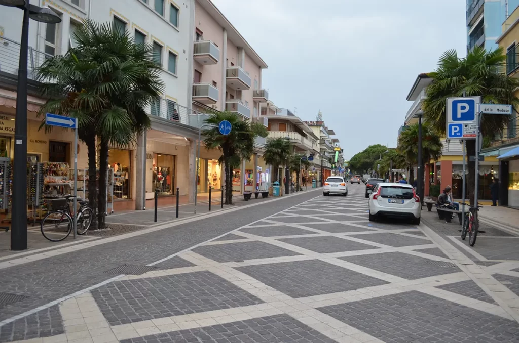 Lido d Jesolo- via principale